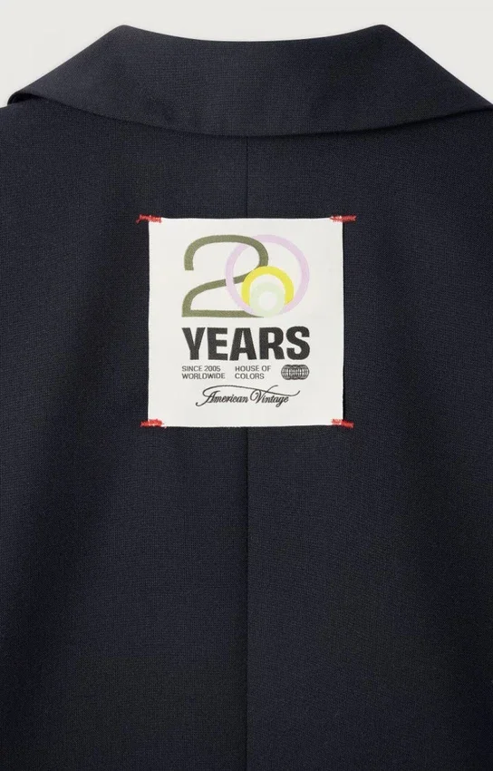Blazer unisex Ayani - 20 años Referencia: AYA15A20H26