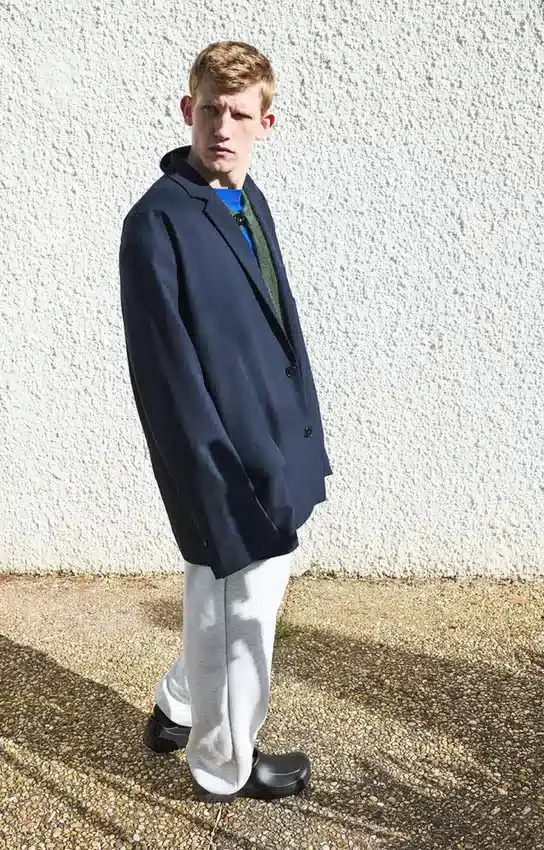 Blazer unisex Ayani - 20 años Referencia: AYA15A20H26