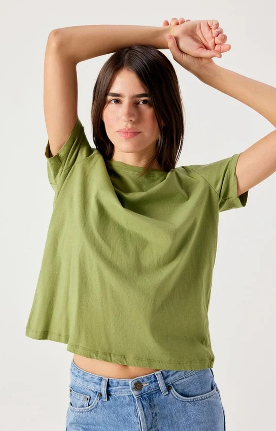 Camiseta de mujer Apoly Referencia: APO02EH26