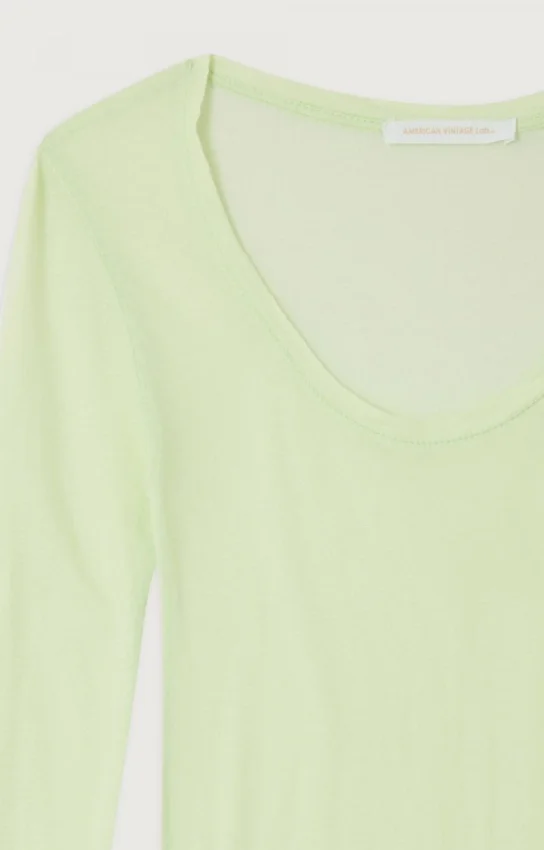 Camiseta de mujer Massachusetts. Referencia: MAS04H26
