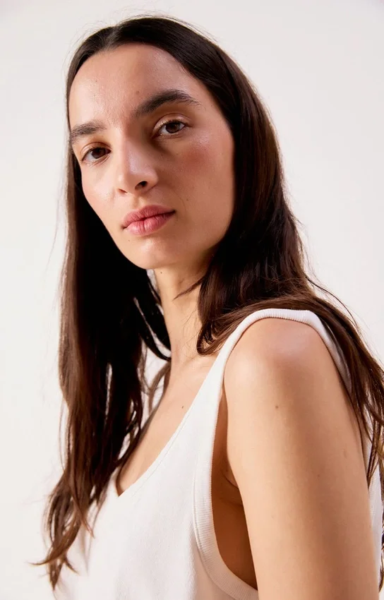 Camiseta sin mangas para mujer Afoma Referencia: AFO01AH26