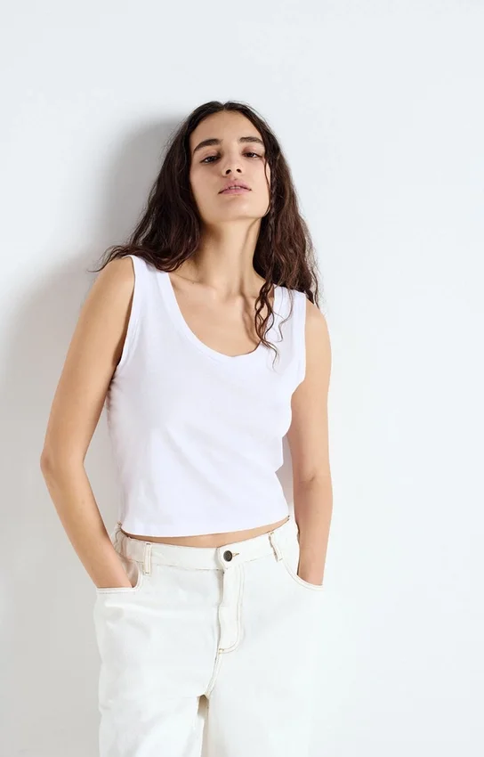 Camiseta sin mangas para mujer Apoly Referencia: APO01AH26