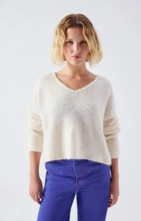 Jersey de mujer East. Referencia: EAST18HH26