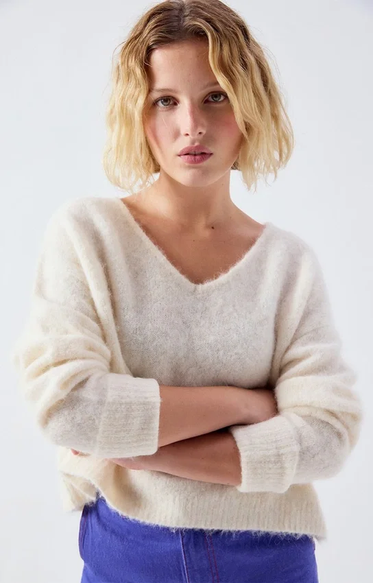 Jersey de mujer East. Referencia: EAST18HH26