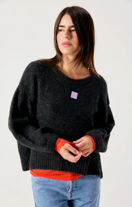 Jersey de mujer East Referencia: EAST18VH26