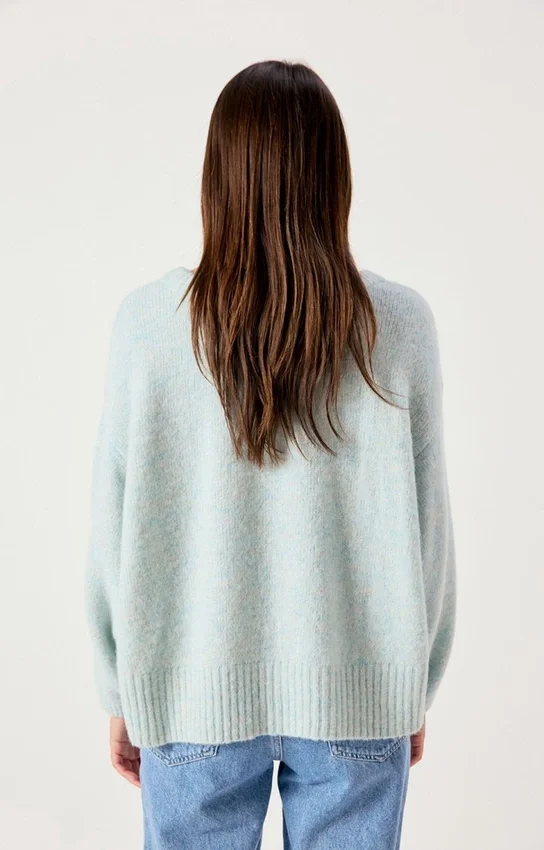 Jersey de mujer East Referencia: EAST18VH26