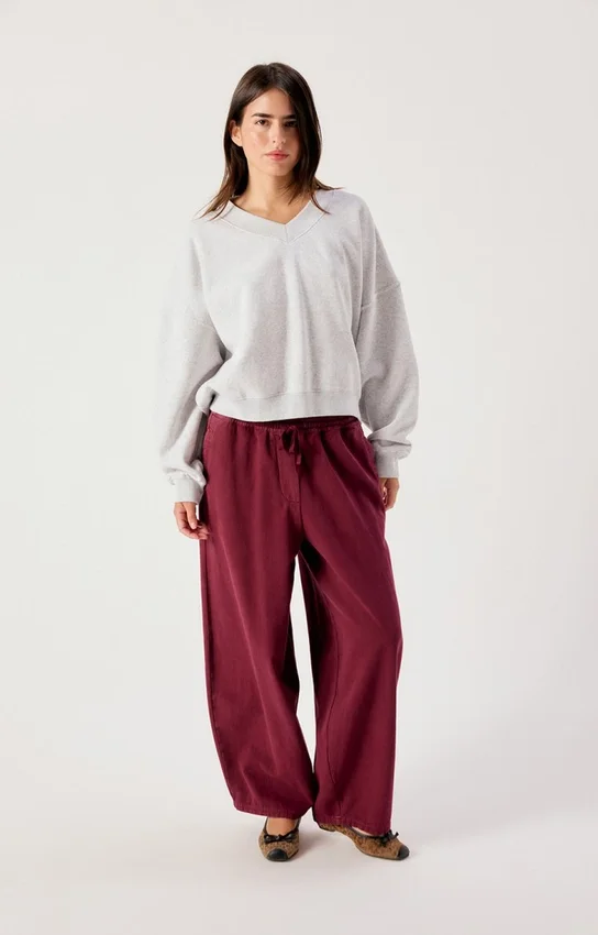 Pantalones de chándal de corte globo para mujer Lycaz Referencia: LYC10CH26