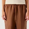 Pantalones de mujer Renbay. Referencia: REN10AH26