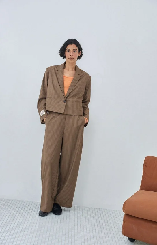 Pantalones de mujer Yroway. Referencia: YRO10AH26