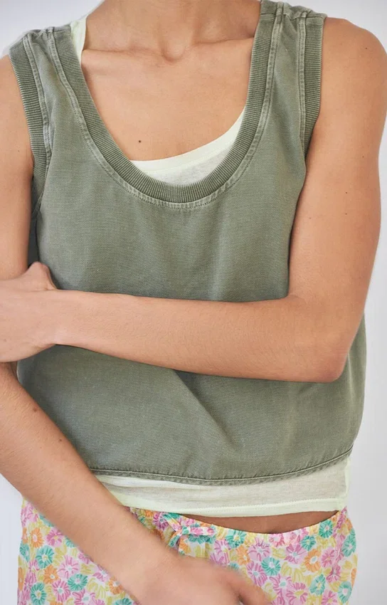 Top de mujer Lycaz Referencia: LYC07AH26