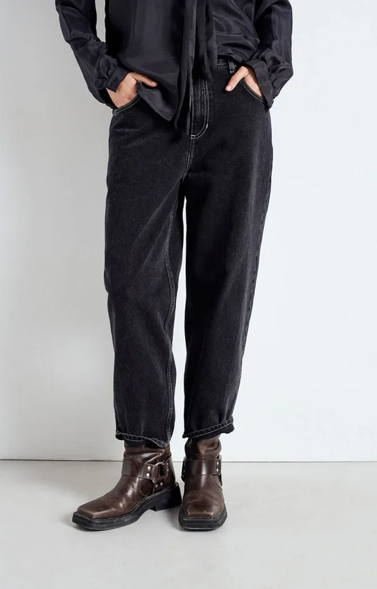 Vaqueros «boyfriend» para mujer de Yopday. Referencia: YOP11IH26