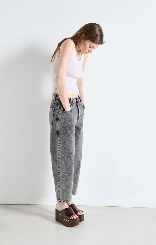 Vaqueros «boyfriend» para mujer de Yopday. Referencia: YOP11IH26