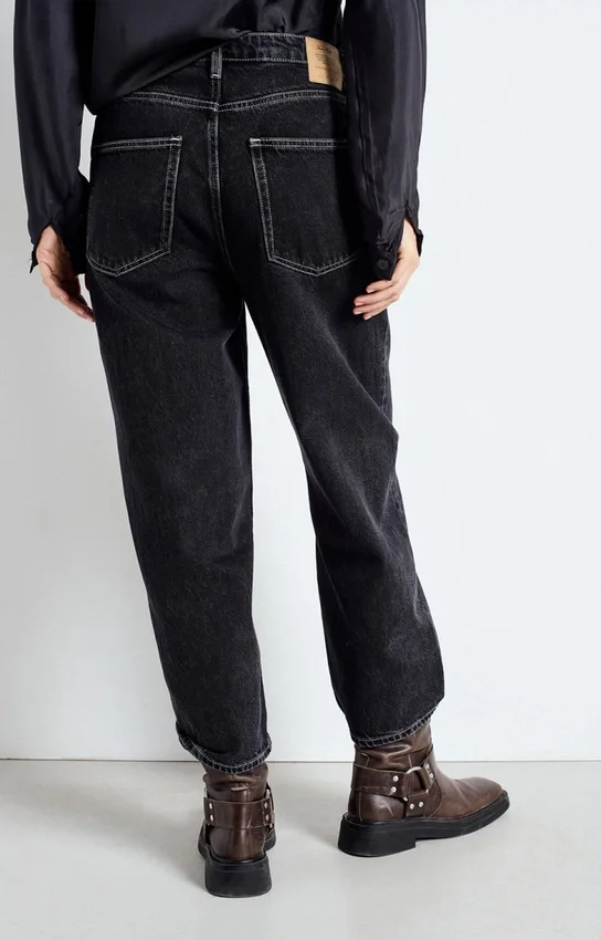 Vaqueros «boyfriend» para mujer de Yopday. Referencia: YOP11IH26