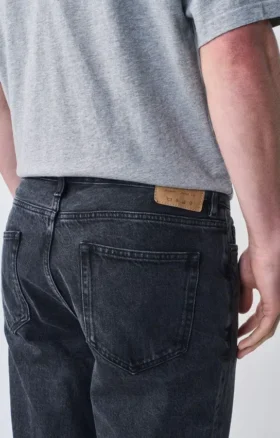 Vaqueros de corte «carrot» para hombre de Yopday. Referencia: MYOP61H26